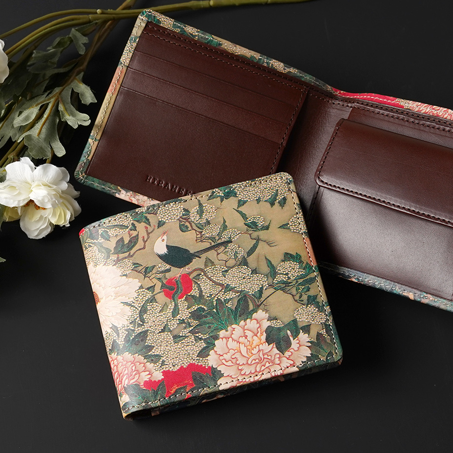 アートヌメレザー 二つ折り財布