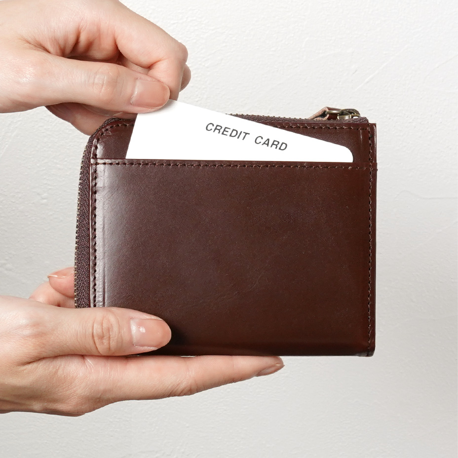 小さくても抜群の収納力でラフな使い心地 アイテム画像2