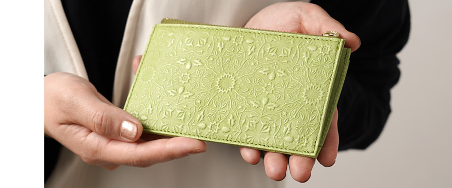 二つ折り財布 グラスグリーン