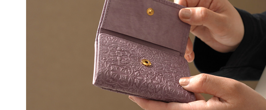 二つ折り財布 クラシックパープル