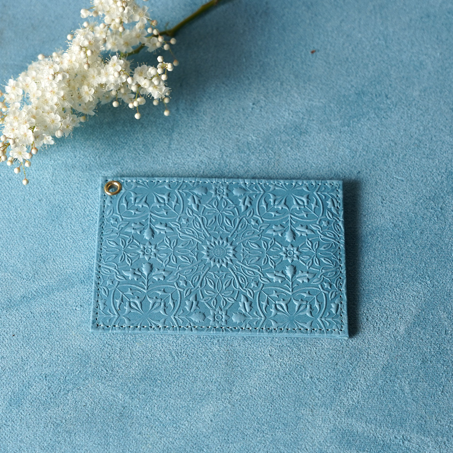 サムシングブルー