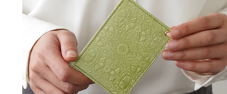 パスケース グラスグリーン