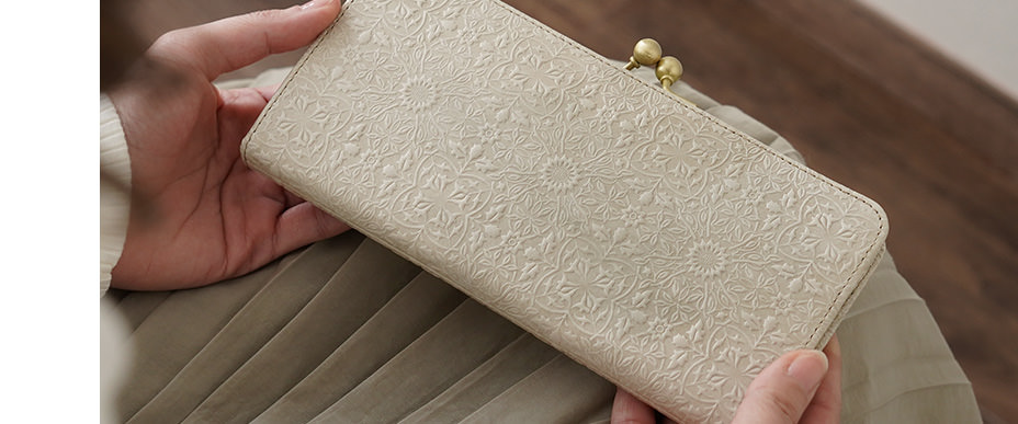 スリムガマグチ長財布 アルビオンホワイト