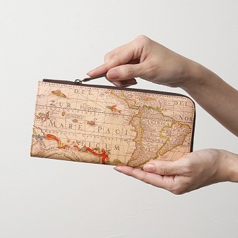 アートヌメレザー｜L字ファスナーマチ付き長財布＜アンティークマップ＞