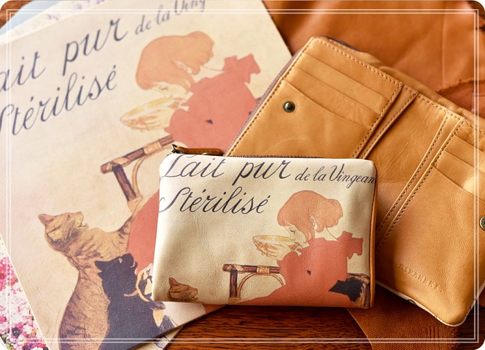 ラウンドシリーズに使用されているアートレザー、革のディテールイメージと、Ｌ字ファスナー折り財布（スタンラン/ミルク柄）