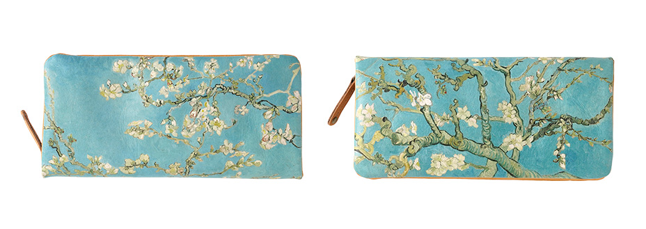 アーモンドブロッサム　ラウンドファスナー長財布