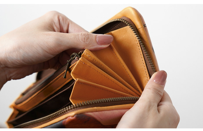 内側に使用されている柔らかな革