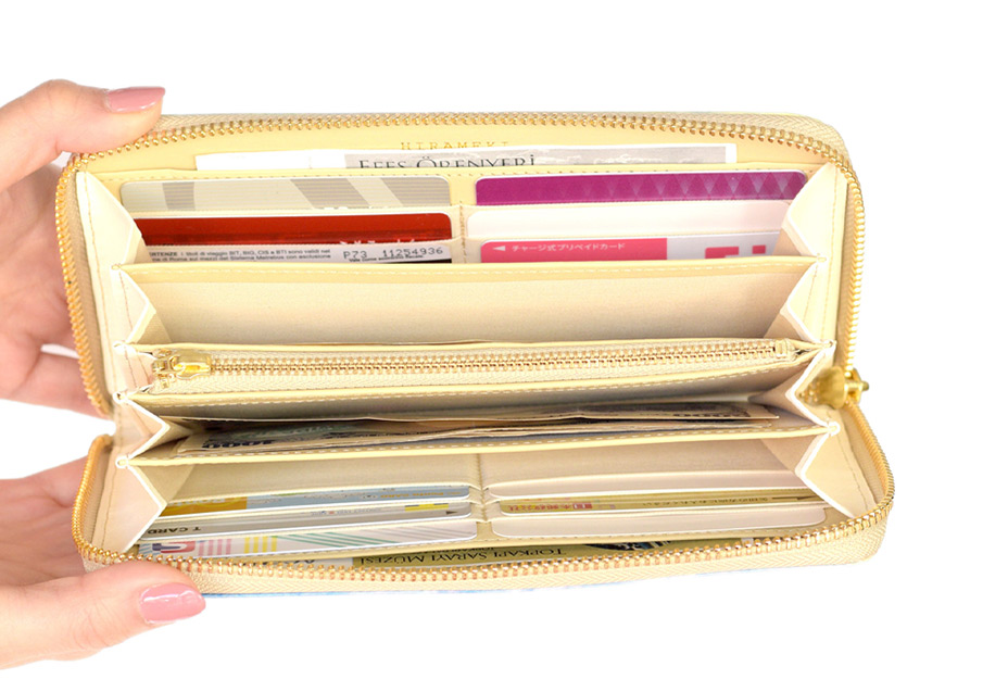 カードポケット12p フリーポケット2p ジャバラポケット4p ファスナー小銭入れ1p