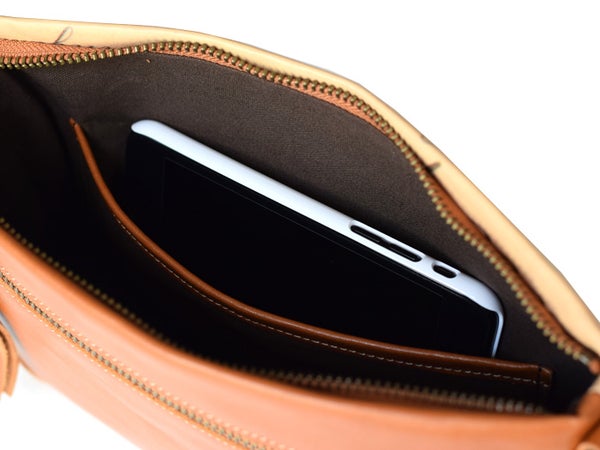 アートレザーバッグ｜ポシェットバッグ 【スタンランミルク 