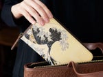 用途に合わせて使い分け可能な収納ジャバラが4箇所あるので仕分けがしやすい。