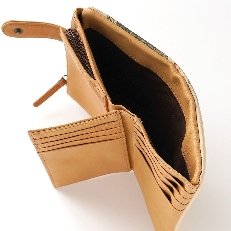 ベロ付き二つ折り財布◇ラウンド：HIRAMEKI. [ヒラメキ]革小物・財布
