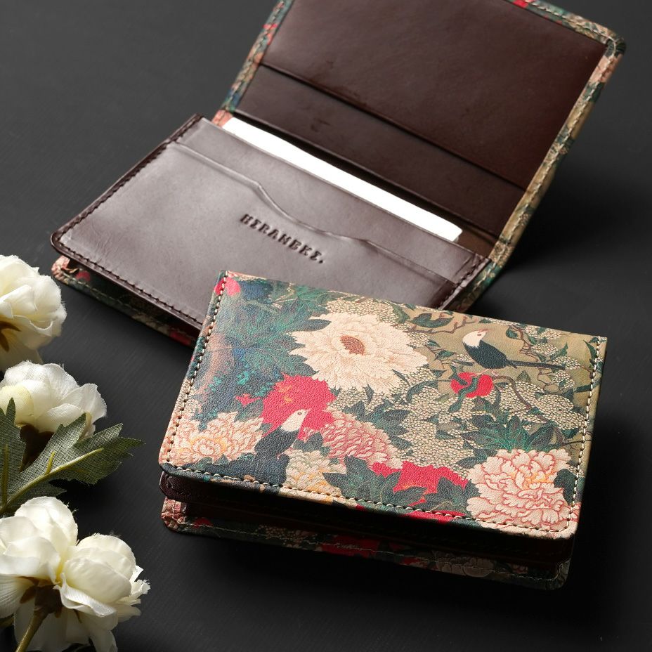 古刺繍 牡丹と蝶 財布や名刺入れなどに 年代物 出会いのシーンを華やかに♪本革の名刺入れ【牡丹 伊藤若冲】
